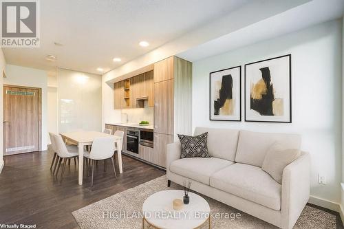 608 - 25 Mcmahon Drive, Toronto, ON - Indoor Photo Showing Living Room