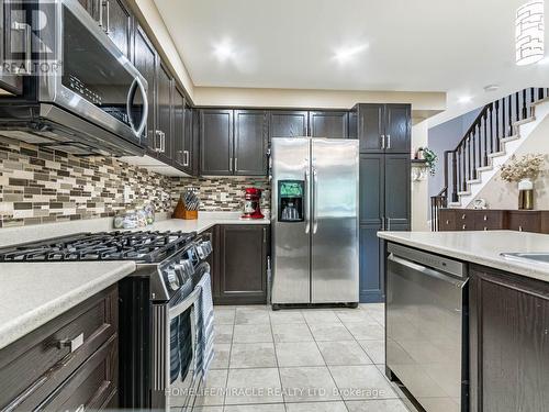 # 143 - 1035 Victoria Road S, Guelph, ON - Indoor Photo Showing Kitchen With Upgraded Kitchen