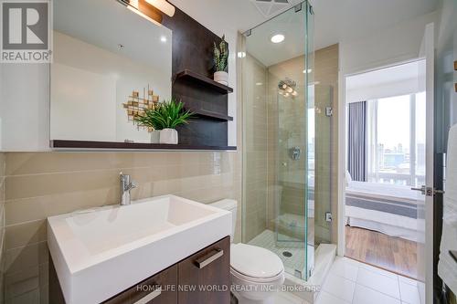 2004 - 295 Adelaide Street W, Toronto, ON - Indoor Photo Showing Bathroom