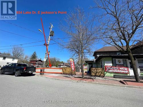 924 & 926 Lake Drive E, Georgina, ON 