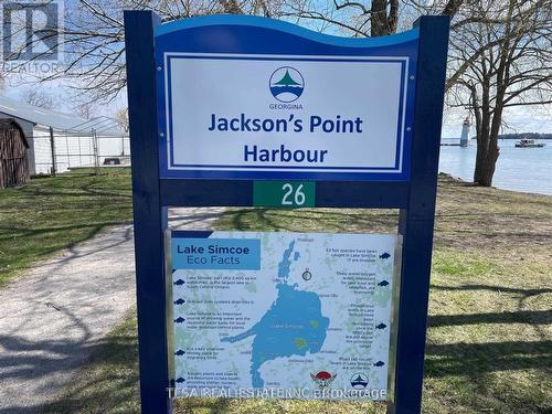 924 & 926 Lake Drive E, Georgina, ON 