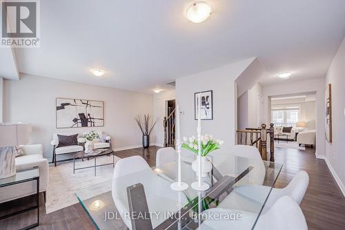 3002 Preserve Drive, Unit 25 Drive, Oakville, ON - Indoor Photo Showing Dining Room