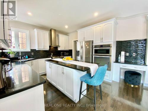 238 Nautical Boulevard, Oakville, ON - Indoor Photo Showing Kitchen With Stainless Steel Kitchen