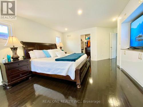 238 Nautical Boulevard, Oakville, ON - Indoor Photo Showing Bedroom
