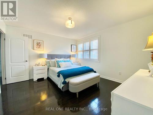 238 Nautical Boulevard, Oakville, ON - Indoor Photo Showing Bedroom