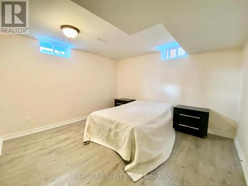 238 Nautical Boulevard, Oakville, ON - Indoor Photo Showing Bedroom