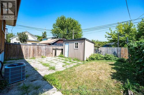 106 Beland Avenue N, Hamilton, ON - Outdoor