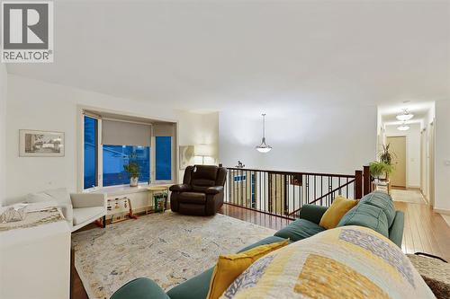 256 Lysander Place Se, Calgary, AB - Indoor Photo Showing Living Room