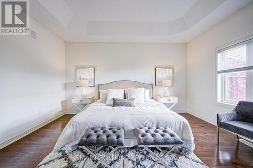 99 Chouinard Way, Aurora, ON - Indoor Photo Showing Bedroom