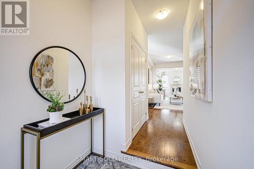 99 Chouinard Way, Aurora, ON - Indoor Photo Showing Other Room