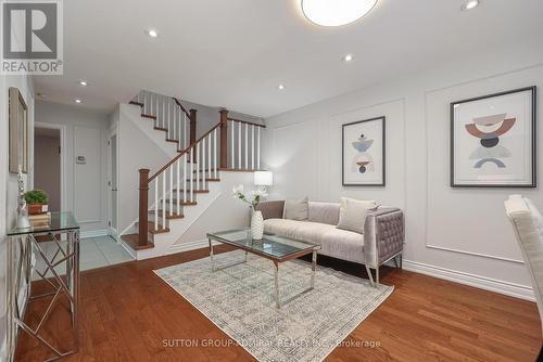 65 Patrice Crescent, Vaughan, ON - Indoor Photo Showing Living Room