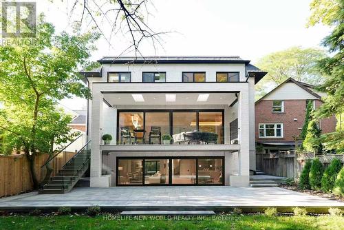 30 Orchard Crescent, Toronto, ON - Outdoor