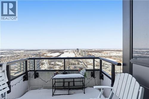 uninterrupted views of the tree-lined escarpment - 297 Oak Walk Drive Unit# 2407, Oakville, ON - Outdoor With View