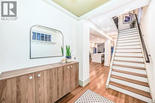 2120 18 Street Sw, Calgary, AB - Indoor Photo Showing Other Room