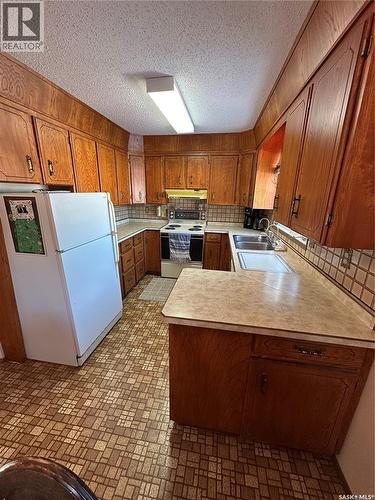Bowes Acreage, Laird, SK - Indoor Photo Showing Kitchen With Double Sink