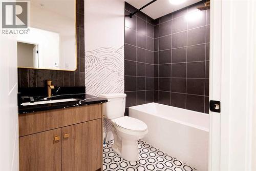 414, 370 Dieppe Drive Sw, Calgary, AB - Indoor Photo Showing Bathroom