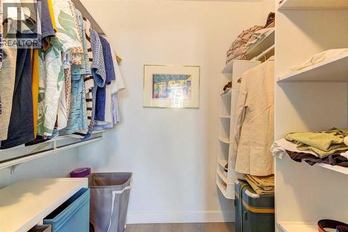 703, 930 16 Avenue Sw, Calgary, AB - Indoor With Storage