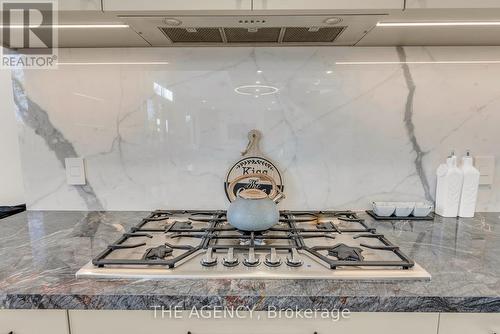 Thermador B/I appliances. Gas range - 519 Third Line, Oakville, ON - Indoor