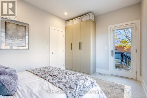 Main Level Bedroom w/window, w/out, and closet - 519 Third Line, Oakville, ON - Indoor Photo Showing Bedroom