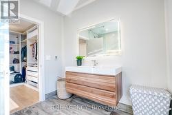 2nd primary bath w/heated floor - 