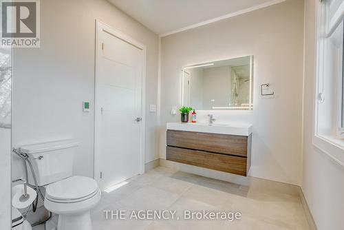 3rd primary bathroom w/heated floor - 519 Third Line, Oakville, ON - Indoor Photo Showing Bathroom
