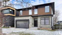 150 STEWART STREET  Oakville, ON L6K 1X9