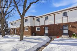 10 - 3322 ADDISON AVENUE  Niagara Falls (Church's Lane), ON L2J 3L1