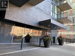 420 - 478 KING STREET W  Toronto, ON M5V 0A8