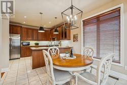 Updated Eat-In Kitchen w Pot Lights & Pendants! - 