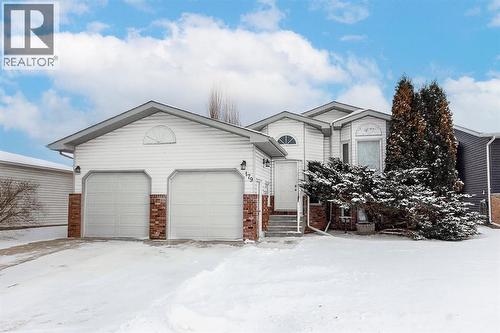 179 Douglas Avenue  Red Deer, AB T4R 2G2