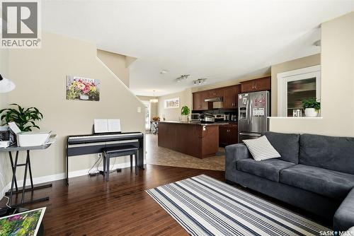 3669 Green Bank Road, Regina, SK - Indoor Photo Showing Living Room