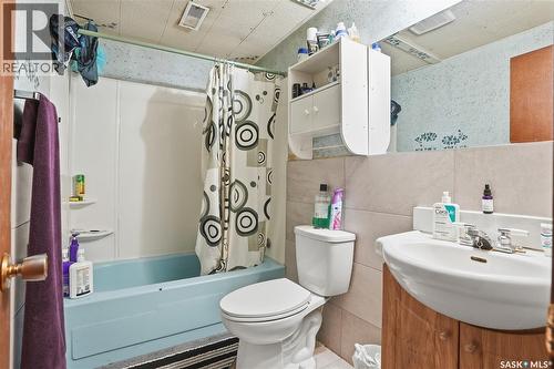 342 Acadia Drive, Saskatoon, SK - Indoor Photo Showing Bathroom