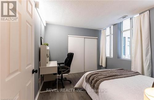 303 - 36 James Street S, Hamilton, ON - Indoor Photo Showing Bedroom