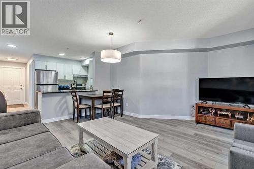 117, 7130 80 Avenue Ne, Calgary, AB - Indoor
