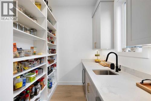 19 Monterra Way, Rural Rocky View County, AB - Indoor