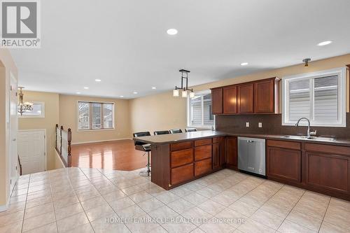655 Alpenrose Court, Windsor, ON - Indoor Photo Showing Kitchen With Double Sink