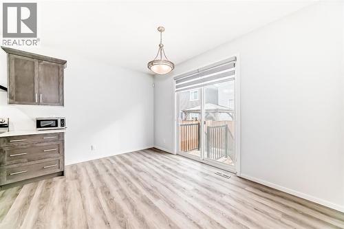 140 Carringham Road Nw, Calgary, AB - Indoor