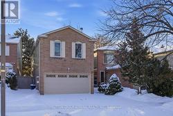 137 CHELWOOD DRIVE  Vaughan, ON L4J 7C6