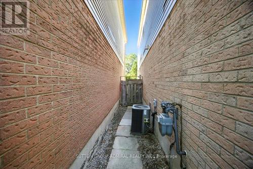 137 Chelwood Drive, Vaughan, ON - 