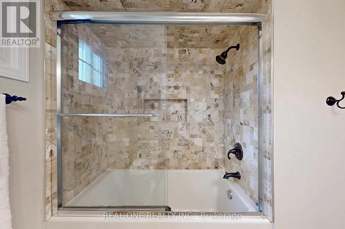 10 Squire Drive, Richmond Hill, ON -  Photo Showing Bathroom