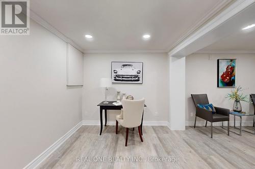 10 Squire Drive, Richmond Hill, ON - Indoor