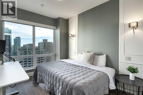 Second bedroom with views - 2208, 930 6 Avenue Sw, Calgary, AB - Indoor Photo Showing Bedroom