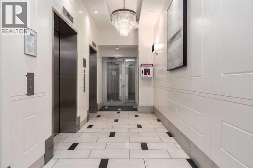 Hotel style lobby - 2208, 930 6 Avenue Sw, Calgary, AB - Indoor Photo Showing Other Room