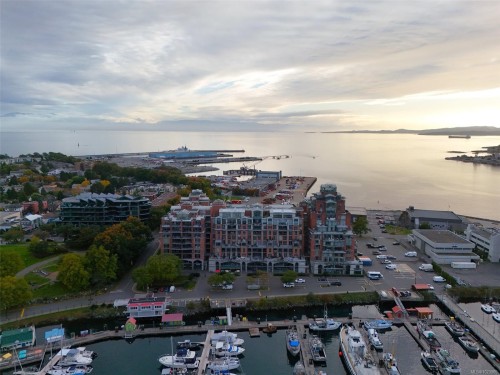 631-21 Dallas Rd, Victoria, BC - Outdoor With Body Of Water With View