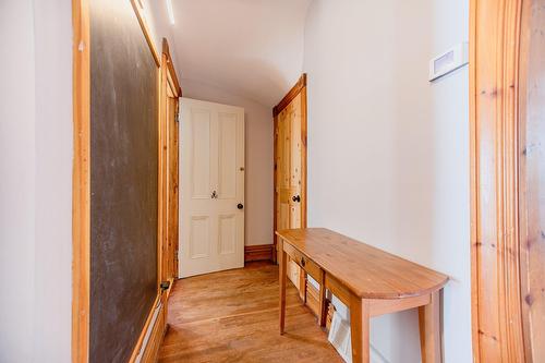 Corridor - 330 Av. Edison, Saint-Lambert, QC - Indoor Photo Showing Other Room