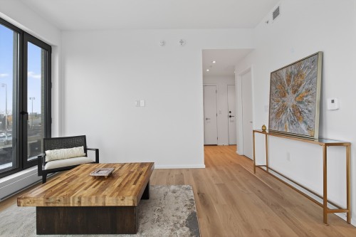 Living Room - 425-585 Av. Glengarry, Mont-Royal, QC - Indoor Photo Showing Other Room