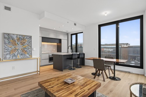 Living Room - 425-585 Av. Glengarry, Mont-Royal, QC - Indoor