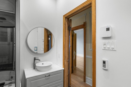 Salle de bains - 4885 Av. Henri-Julien, Montréal (Le Plateau-Mont-Royal), QC - Indoor Photo Showing Bathroom