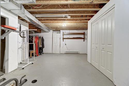 Rangement - 484 Rue De La Pommeraie, Rosemère, QC - Indoor Photo Showing Basement