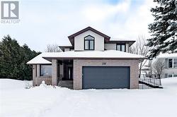1723 Madison Avenue  Sudbury, ON P3A 2P1
